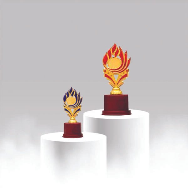 FIGURINES
